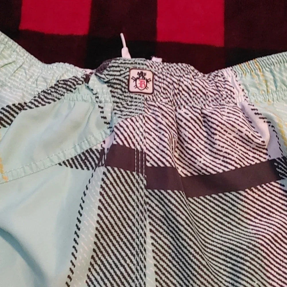 3/$20 Bugle Boy Shorts - Picture 5 of 5